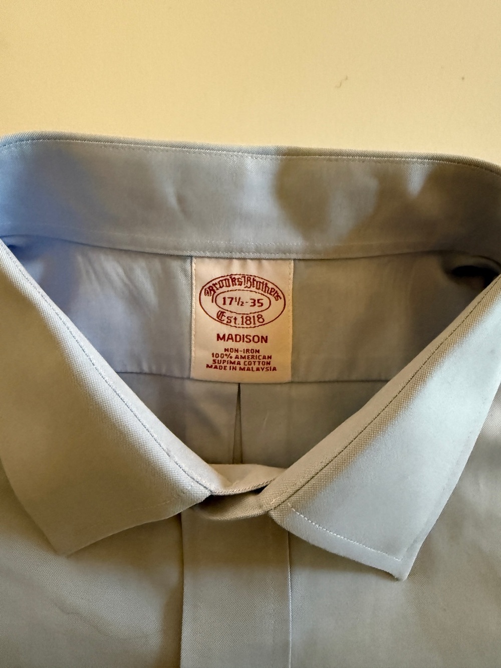 Brooks Brothers Madison Non-Iron Dress Shirt – Light Blue – 17.5 / 35 - Picture 4 of 6